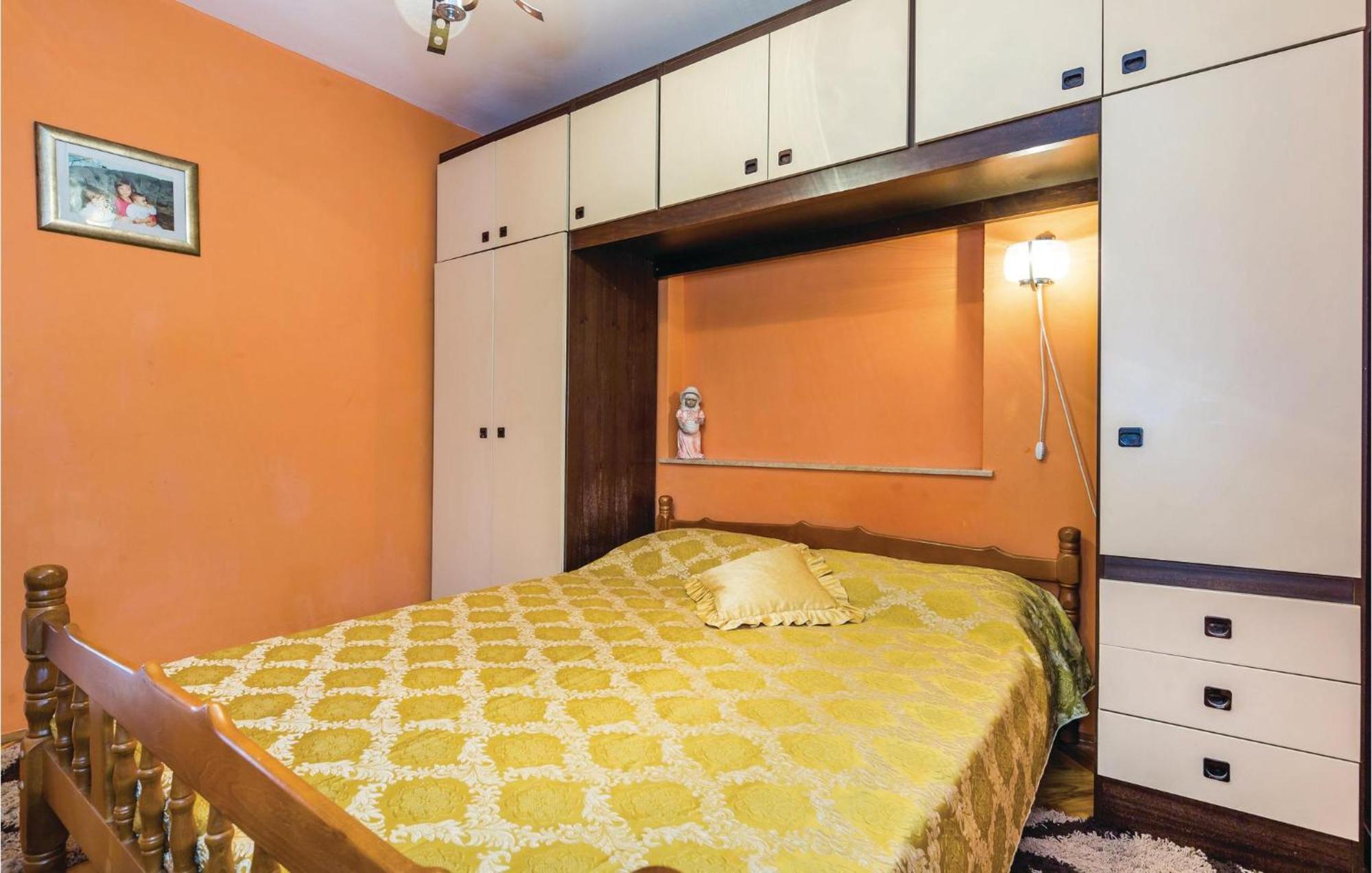 Nice Apartment In Senj With Ethernet Internet Eksteriør billede