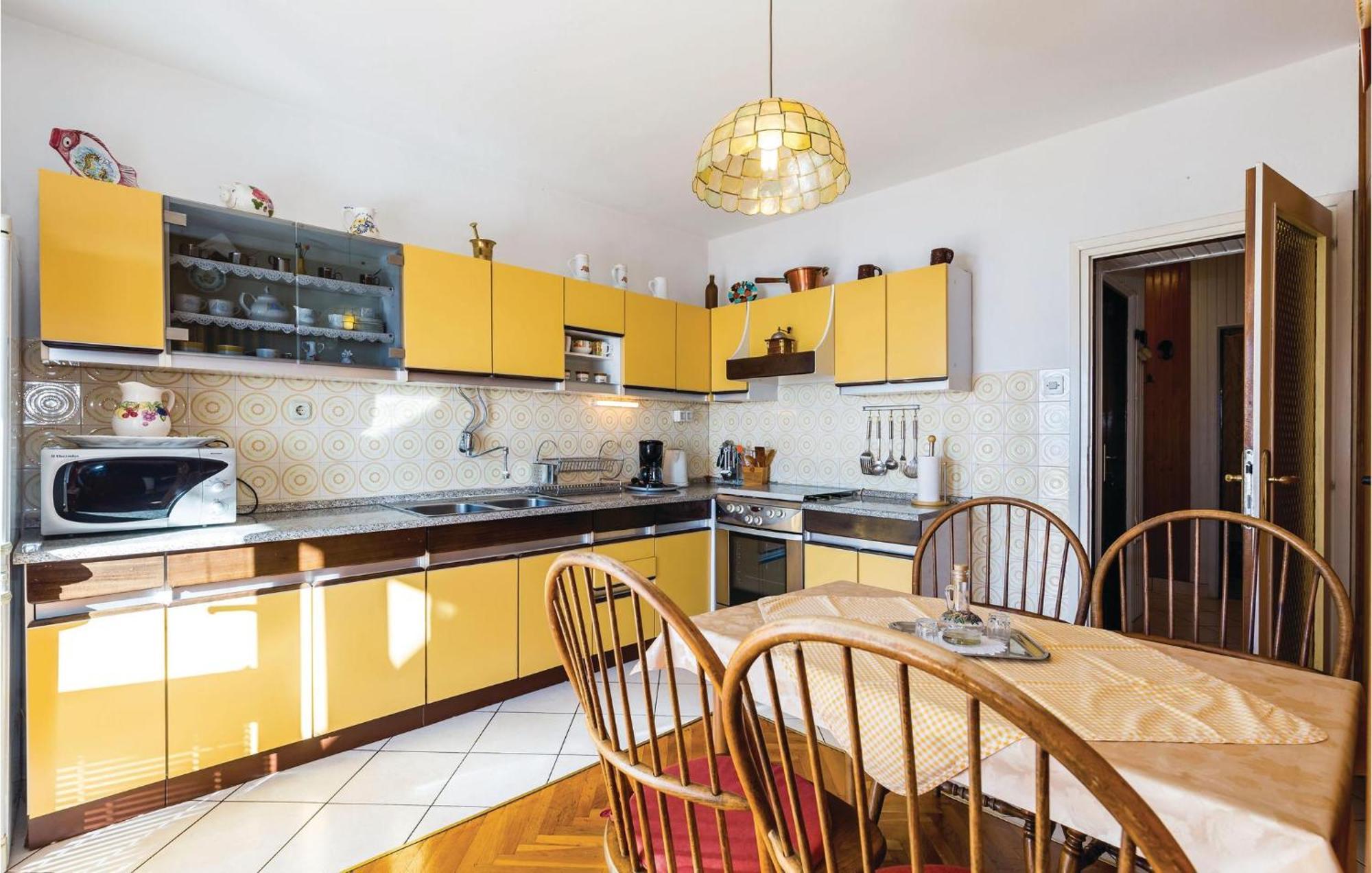 Nice Apartment In Senj With Ethernet Internet Eksteriør billede