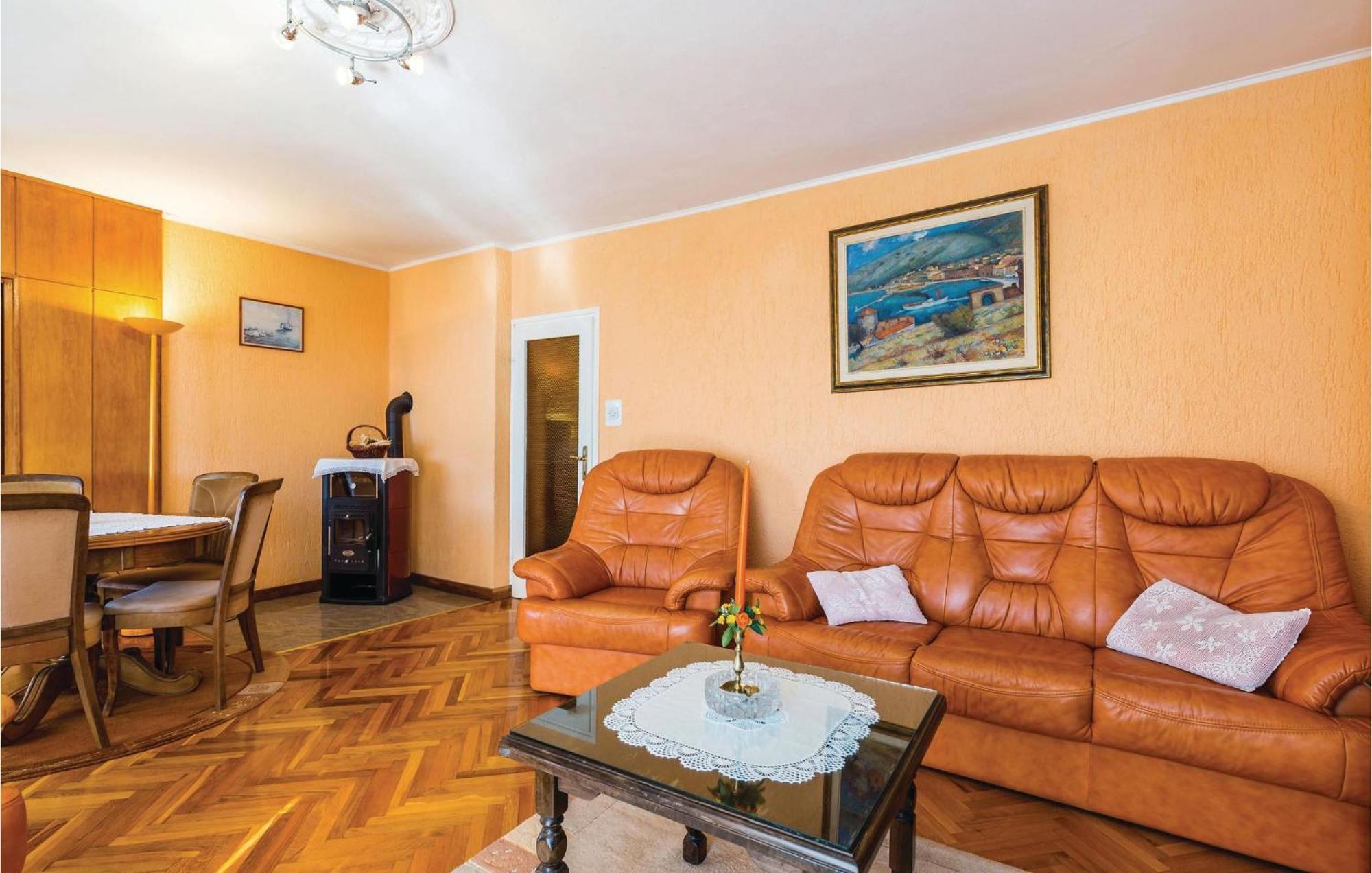 Nice Apartment In Senj With Ethernet Internet Eksteriør billede