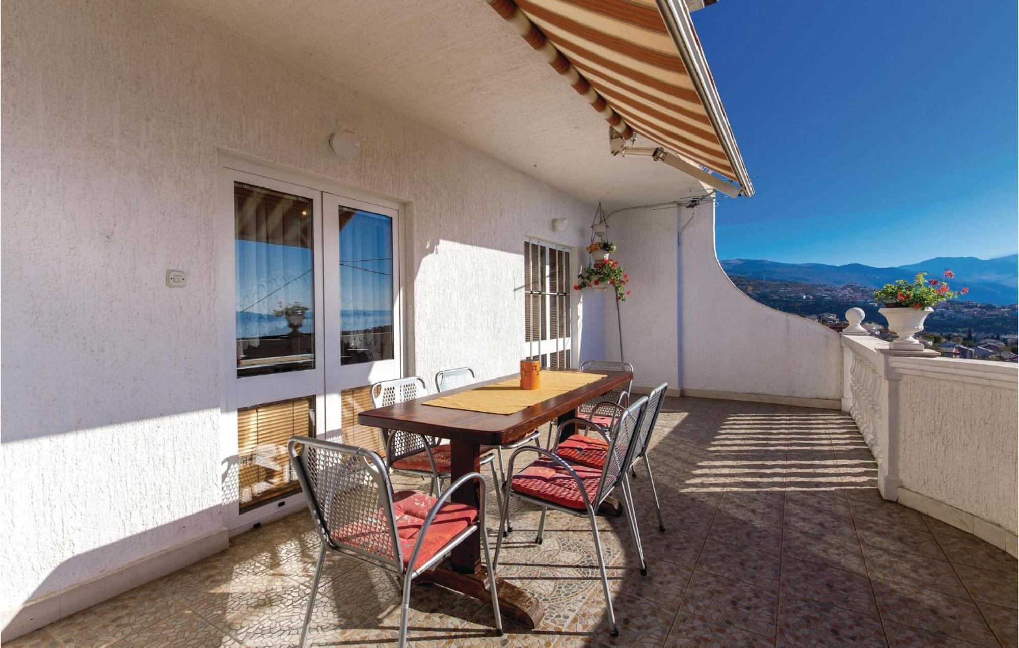 Nice Apartment In Senj With Ethernet Internet Eksteriør billede